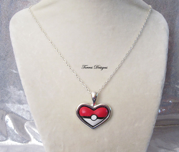 Custom made Pokemon Pokeball Heart Shape Pendant Necklace 