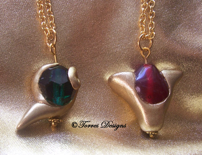 Spiritual Stones Pendants Necklaces of the Kokiri’s Emerald and Goron’s Ruby: Legend of Zelda – Ocarina of Time