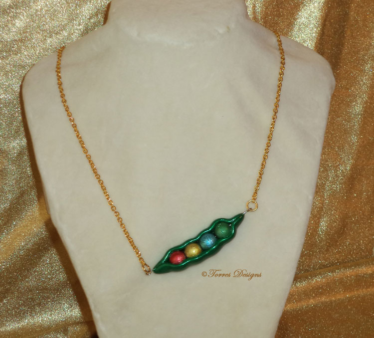 Magic Beans Pendant Necklace Legend of Zelda – OoT and Majora’s Mask